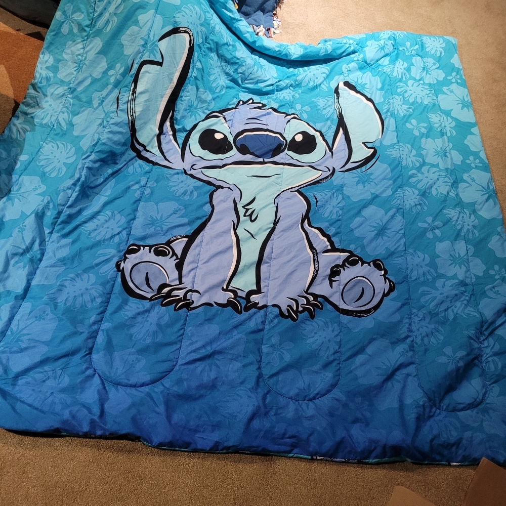 Stitch full comforter